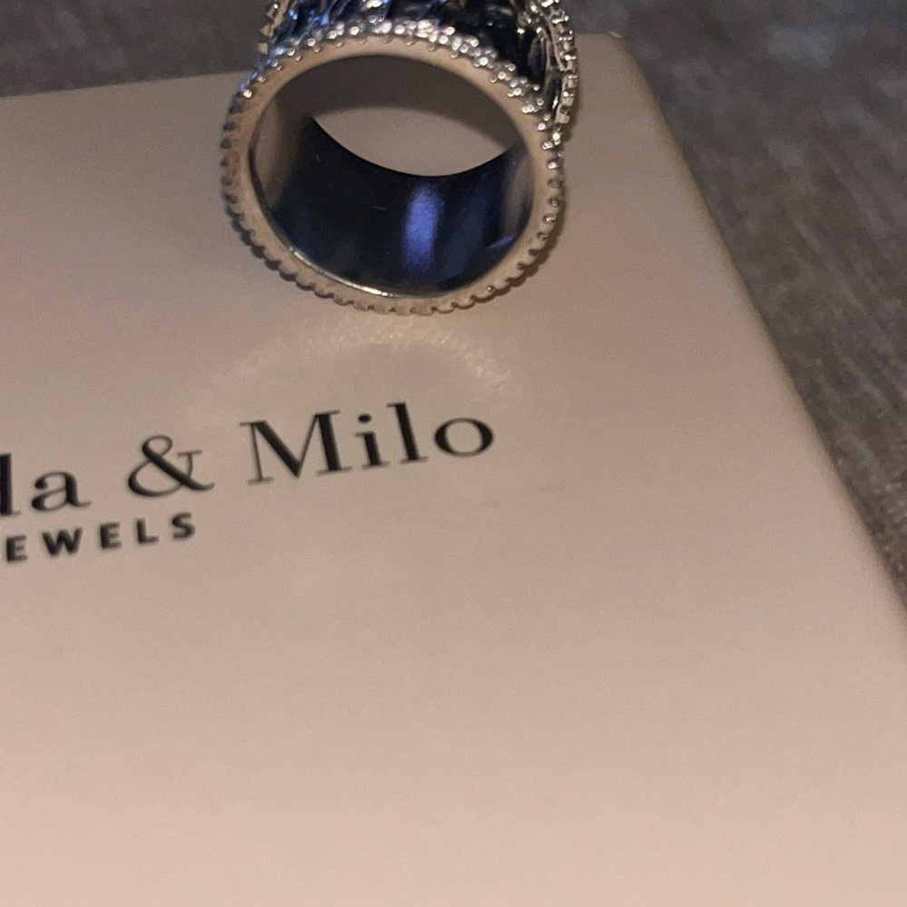 Hammered Silver Wide Band Ring with Pavé Edge Accents - Silver - Picture 9 of 14